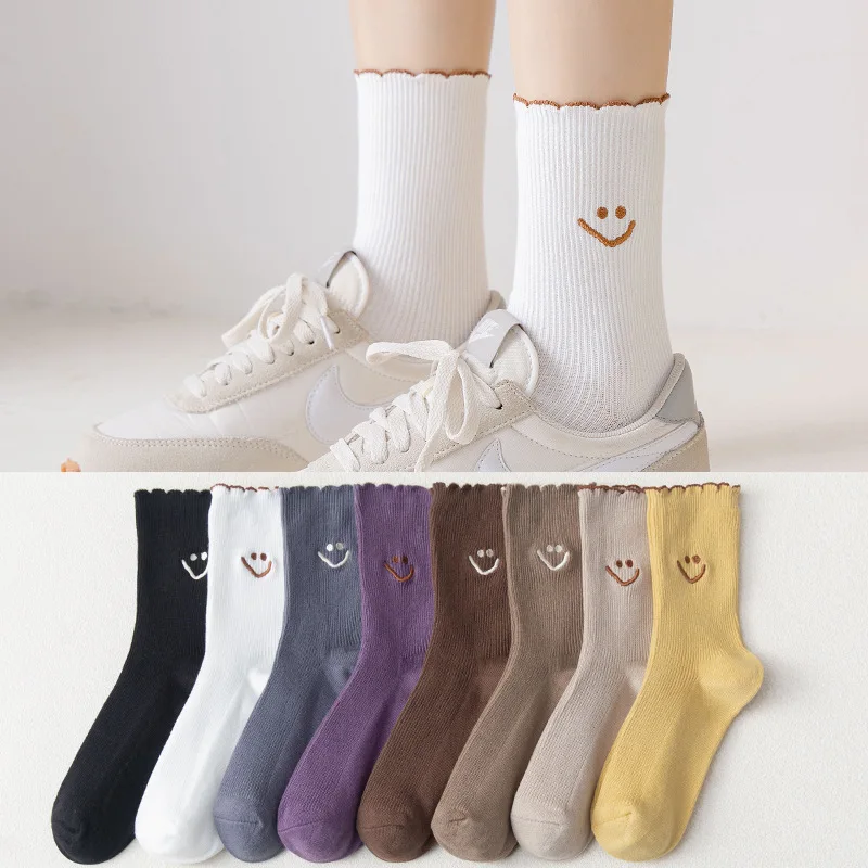 Белые женские носки Smile Kawaii, милые носки с рюшами и рюшами, хлопковые японские Модные фиолетовые женские короткие носки calcetines de la mujer
Белые женские носки Smile Kawaii, милые носки с рюшами и рюшами, хлопковые японские Модные фиолетовые женские короткие носки calcetines de la mujer