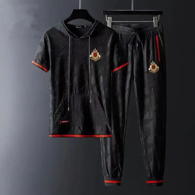 Handsome and Stylish Men 2023 Hooded Short Sleeve Set Embroidered T-shirt Long Pants Loose Size Two Piece Sportswear
Handsome and Stylish Men 2023 Hooded Short Sleeve Set Embroidered T-shirt Long Pants Loose Size Two Piece Sportswear