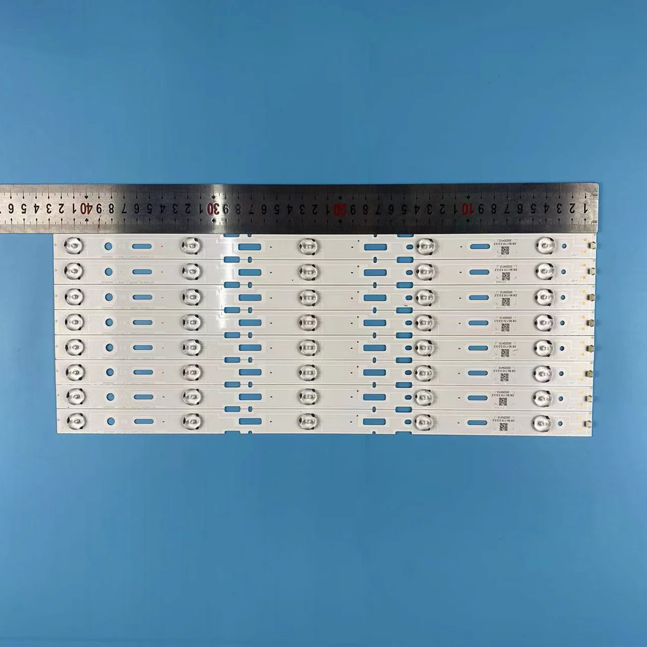 428mm LED Backlight Lamp strip 5leds For Samsung 40 inch TV 40VLE4520B 40VLE4421BF 2013ARC40 40VLE6520BL 40VLE6520BH 40VLE4520BF
428mm LED Backlight Lamp strip 5leds For Samsung 40 inch TV 40VLE4520B 40VLE4421BF 2013ARC40 40VLE6520BL 40VLE6520BH 40VLE4520BF