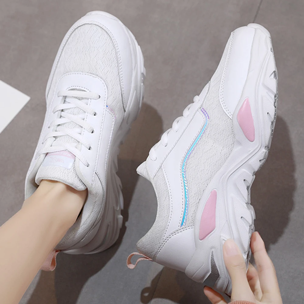 Женские кроссовки на толстой нескользящей подошве, модель cx442 на весну/осень
Женские кроссовки на толстой нескользящей подошве, модель cx442 на весну/осень