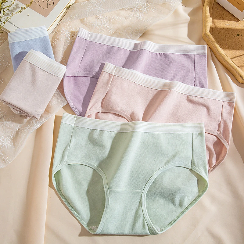 New Women's Japanese System Small Fresh No Trace Solid Color Panties Cotton Shorts Underpants Minimalistic Mid Waist Briefs
New Women's Japanese System Small Fresh No Trace Solid Color Panties Cotton Shorts Underpants Minimalistic Mid Waist Briefs