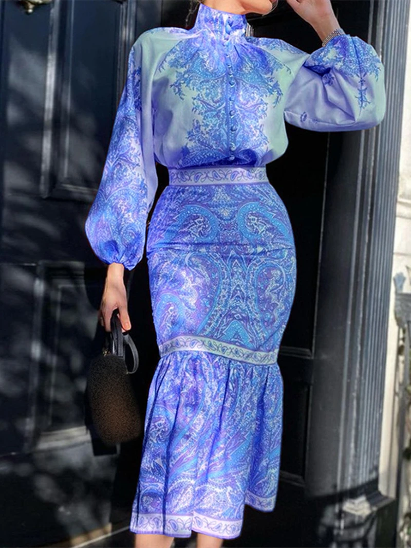 Elegant Skirt Sets for Women Two 2 Piece Set Outfits 2023 Spring Clothes Vintage Print Blouse Top and Midi Skirt Suit Robe Femme
Elegant Skirt Sets for Women Two 2 Piece Set Outfits 2023 Spring Clothes Vintage Print Blouse Top and Midi Skirt Suit Robe Femme