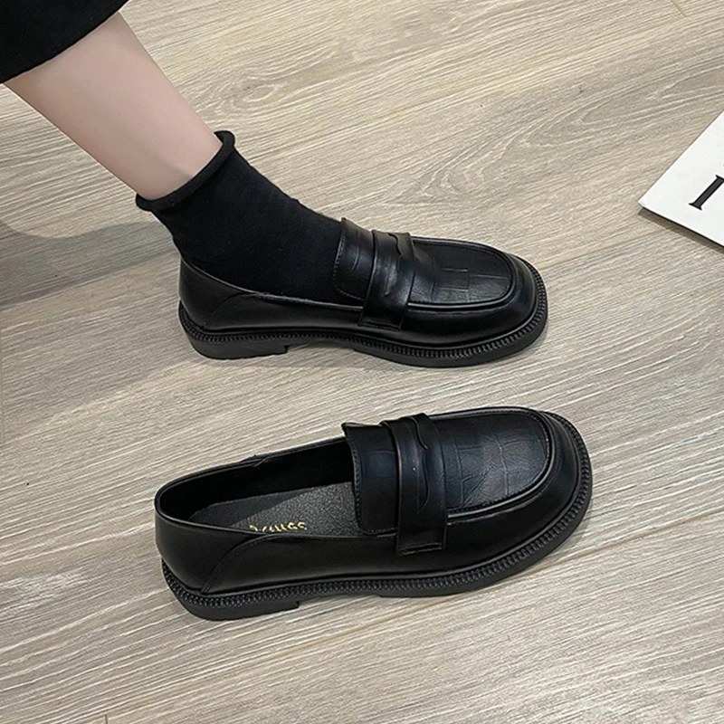 Womens Derby Shoes Round Toe All-Match Casual Female Sneakers Shallow Mouth Loafers With Fur Autumn Flats British Style Slip-on
Womens Derby Shoes Round Toe All-Match Casual Female Sneakers Shallow Mouth Loafers With Fur Autumn Flats British Style Slip-on