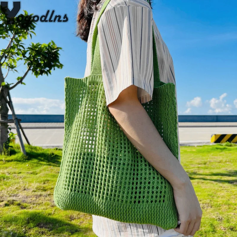 Винтажная плетеная женская сумка на плечо с вырезами, вязаные вместительные дамские сумочки, шоппер, летняя дорожная пляжная сумка
Винтажная плетеная женская сумка на плечо с вырезами, вязаные вместительные дамские сумочки, шоппер, летняя дорожная пляжная сумка