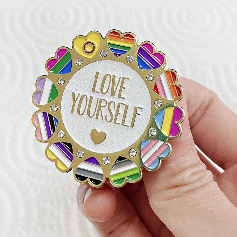 Love Yourself Rainbow Enamel Pins Heart Pride Brooch Metal Badge Badge Men's And Women's Clothing Schoolbag Accessories Gifts
Love Yourself Rainbow Enamel Pins Heart Pride Brooch Metal Badge Badge Men's And Women's Clothing Schoolbag Accessories Gifts