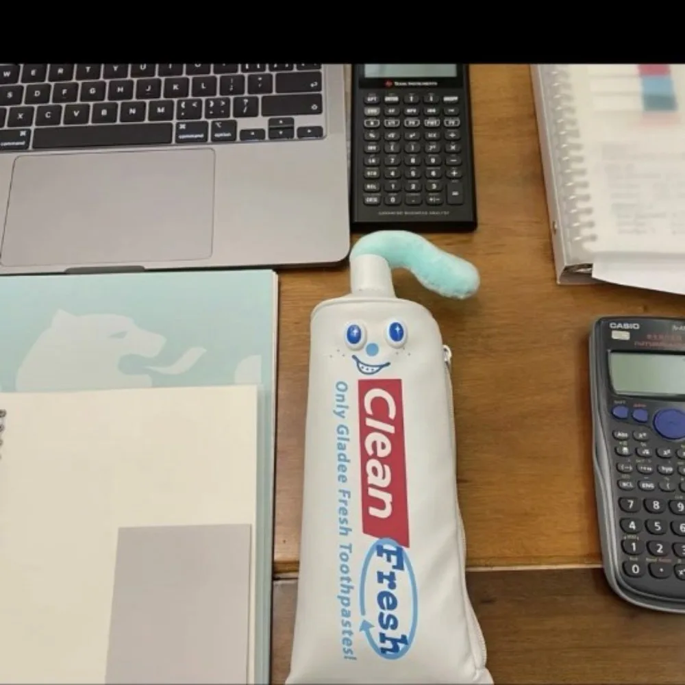 Large Capacity Cute Creative Toothpaste Pencil Case Wear Resistant PU Funny Makeup Bag Student Stationery School Supplies
Large Capacity Cute Creative Toothpaste Pencil Case Wear Resistant PU Funny Makeup Bag Student Stationery School Supplies
