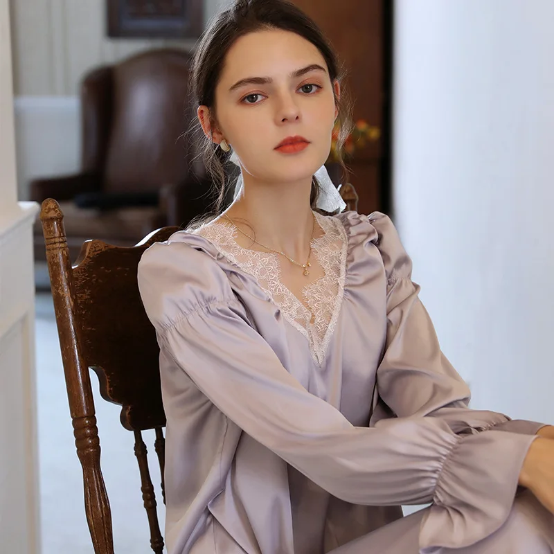 Romantic French Satin Sleepwear Sexy Lace Women's Nightwear Nightgown Vintage Palace Style Night Dress Woman Casual Home Dress
Romantic French Satin Sleepwear Sexy Lace Women's Nightwear Nightgown Vintage Palace Style Night Dress Woman Casual Home Dress