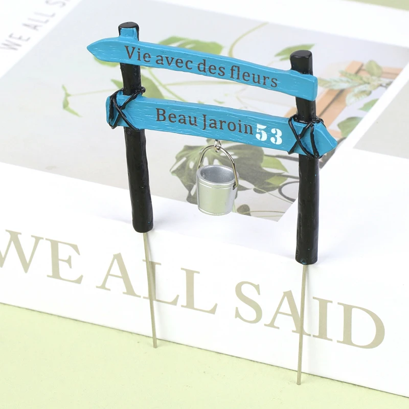 1:12 Doll House Accessories Road Sign Bucket Model Dollhouse Miniature Micro Landscape Fairy Garden Decor Toy
1:12 Doll House Accessories Road Sign Bucket Model Dollhouse Miniature Micro Landscape Fairy Garden Decor Toy