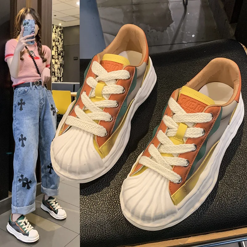 Women's Chunky Sneakers Comfortable Breathable Running Shoes Outdoor Sport Fashion Mens Basketball Shoes Flats Casual Shoes
Women's Chunky Sneakers Comfortable Breathable Running Shoes Outdoor Sport Fashion Mens Basketball Shoes Flats Casual Shoes