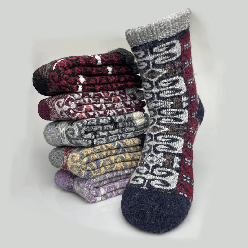 6pairs/set Wool Plush Winter Thermal Socks Women Harajuku Fashion Geometry Long Socking Thick Funny Christmas Gift Lady Tabi
6pairs/set Wool Plush Winter Thermal Socks Women Harajuku Fashion Geometry Long Socking Thick Funny Christmas Gift Lady Tabi