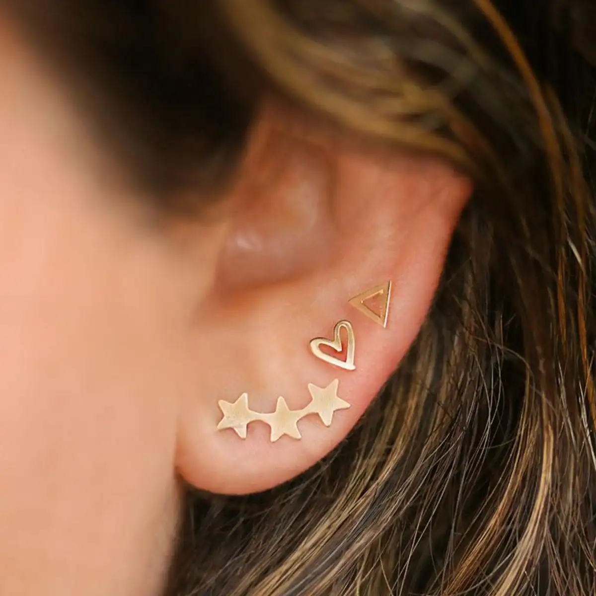 Romantic S925 Sterling Silver Golden Heart Stud Stud Earrings for Women Girls 
Romantic S925 Sterling Silver Golden Heart Stud Stud Earrings for Women Girls