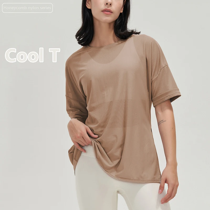 Women Ice-cold Breathable Fitness Sports T-shirt Yoga Tops Loose Gym Sports Short Sleeve Shirt Women Sportswear Workout Clothes
Women Ice-cold Breathable Fitness Sports T-shirt Yoga Tops Loose Gym Sports Short Sleeve Shirt Women Sportswear Workout Clothes