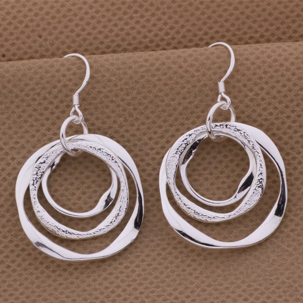 Production hot charm women lady Valentine's gift silver color charm Women circles earrings free shipping , jewelry
Production hot charm women lady Valentine's gift silver color charm Women circles earrings free shipping , jewelry