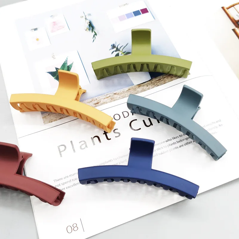 Crabs for Women Simple Solid Macron Horsetail Grips Large Size Toothed Shark Clip Big Hair Claw Clips Shampoo Hairpin Hair Dress
Crabs for Women Simple Solid Macron Horsetail Grips Large Size Toothed Shark Clip Big Hair Claw Clips Shampoo Hairpin Hair Dress