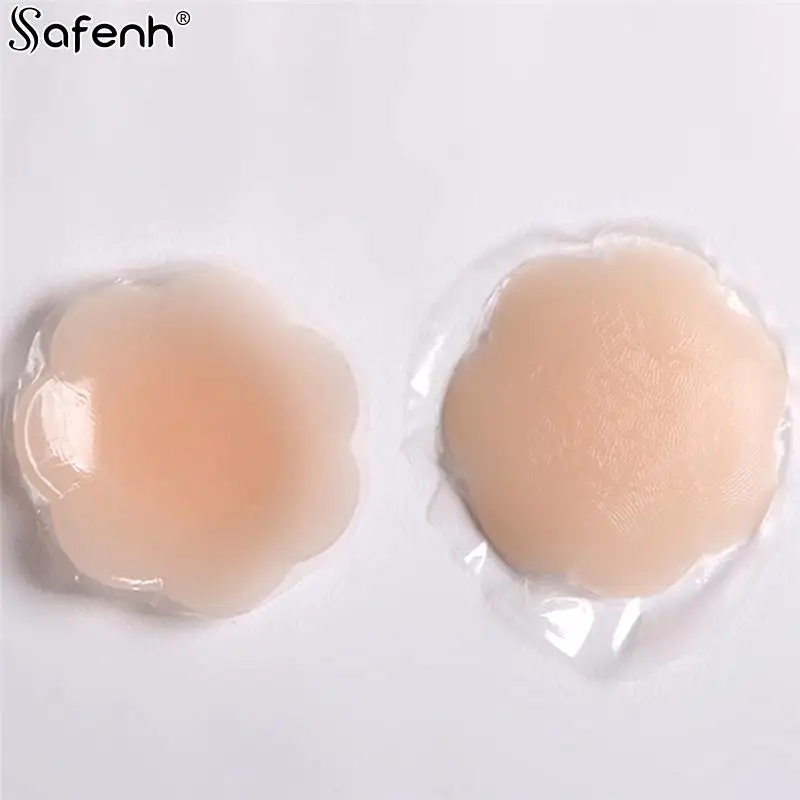 1Pair New Selling Petal Round Shape Pasties nipple Cover Invisible Reusable Self Adhesive Silicone Bra Pasties Chest Stickers
1Pair New Selling Petal Round Shape Pasties nipple Cover Invisible Reusable Self Adhesive Silicone Bra Pasties Chest Stickers