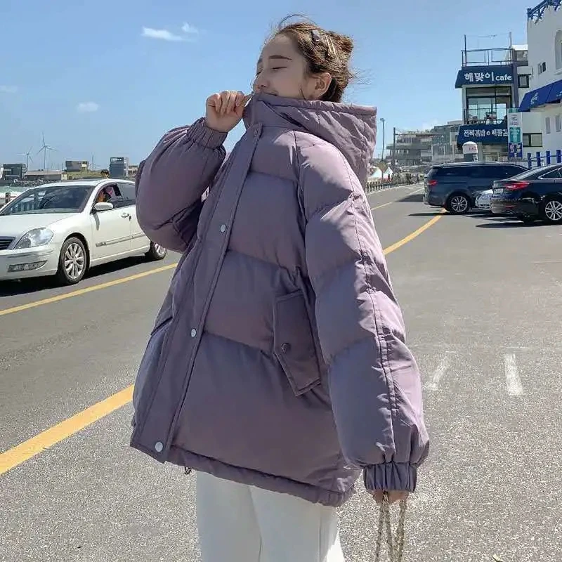 2022 New Women's Down Parkas Winter Jacket Loose Thick Warm Coat Fashion Hooded Cotton Outerwear Woman Clothing Casual Parka
2022 New Women's Down Parkas Winter Jacket Loose Thick Warm Coat Fashion Hooded Cotton Outerwear Woman Clothing Casual Parka