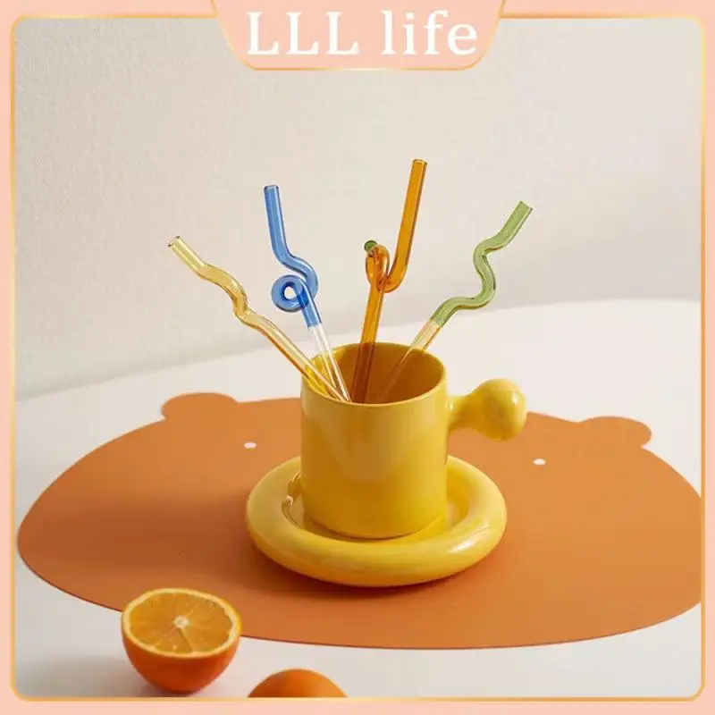 Curved Glass Straw High Temperature Resistant Special-shaped Reusable Drinking Straw Colorful Fruit Juice Drink Straw Creative
Curved Glass Straw High Temperature Resistant Special-shaped Reusable Drinking Straw Colorful Fruit Juice Drink Straw Creative