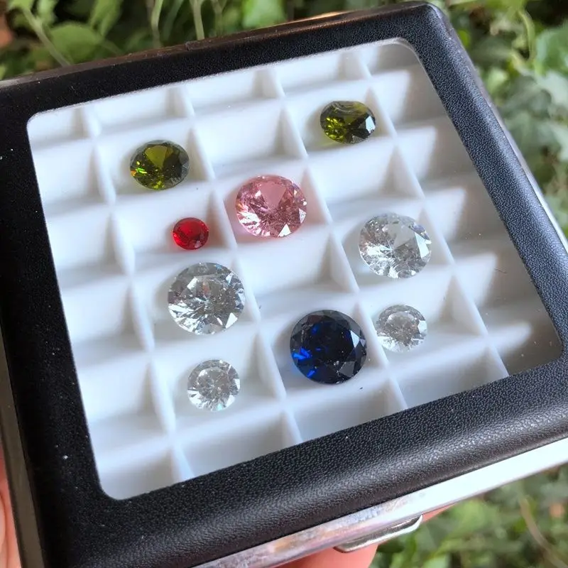 

30 grids Silicone Diamond Display Box portable Treasure Organizer Tray with Lid Square Gem Stone Beads Gemstone Storage Case