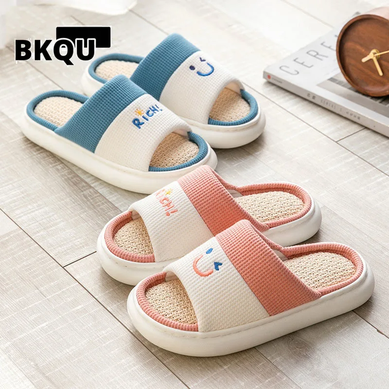 BKQU Female Cotton Slippers Women Men Indoor Slipper Soft Flip Flops Design Ladies Home Shoes Sneaker Slides
BKQU Female Cotton Slippers Women Men Indoor Slipper Soft Flip Flops Design Ladies Home Shoes Sneaker Slides