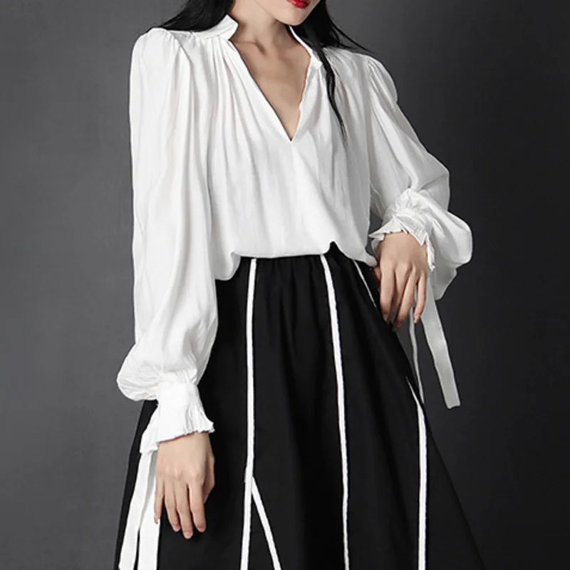 Женская свободная рубашка XUXI с V-образным вырезом и рукавами-фонариками, весна 2022, тонкий модный Повседневный Топ с длинным рукавом, уличная ... 
Женская свободная рубашка XUXI с V-образным вырезом и рукавами-фонариками, весна 2022, тонкий модный Повседневный Топ с длинным рукавом, уличная ...