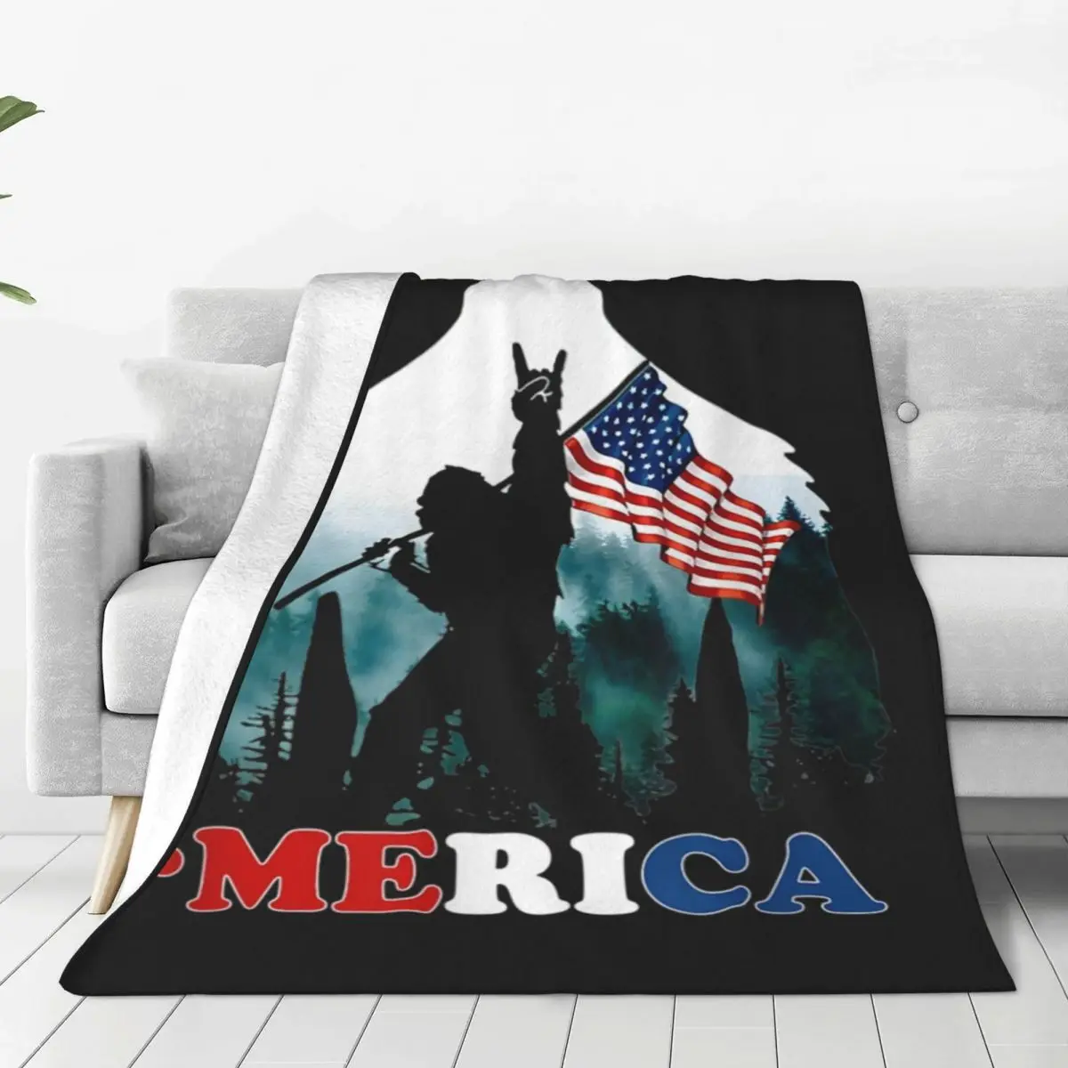 

Bigfoot Holding American Flag USA Blanket Warm Fleece Soft Flannel Sasquatch Throw Blankets for Bedroom Sofa Travel Autumn