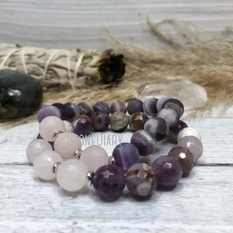 WMB31617 Matte Rose Quartz Amethyst Healing Crystal Prayer Beaded Spiritual Bracelet Silver Plated
WMB31617 Matte Rose Quartz Amethyst Healing Crystal Prayer Beaded Spiritual Bracelet Silver Plated