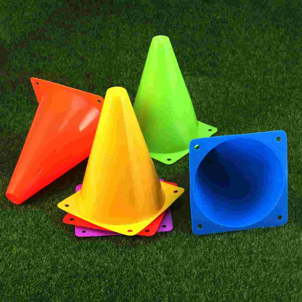 6pcs Traffic Cones Sports Training Cones Soccer Football Cones Agility Marker Cones Playing Field Cones Pylons
6pcs Traffic Cones Sports Training Cones Soccer Football Cones Agility Marker Cones Playing Field Cones Pylons
