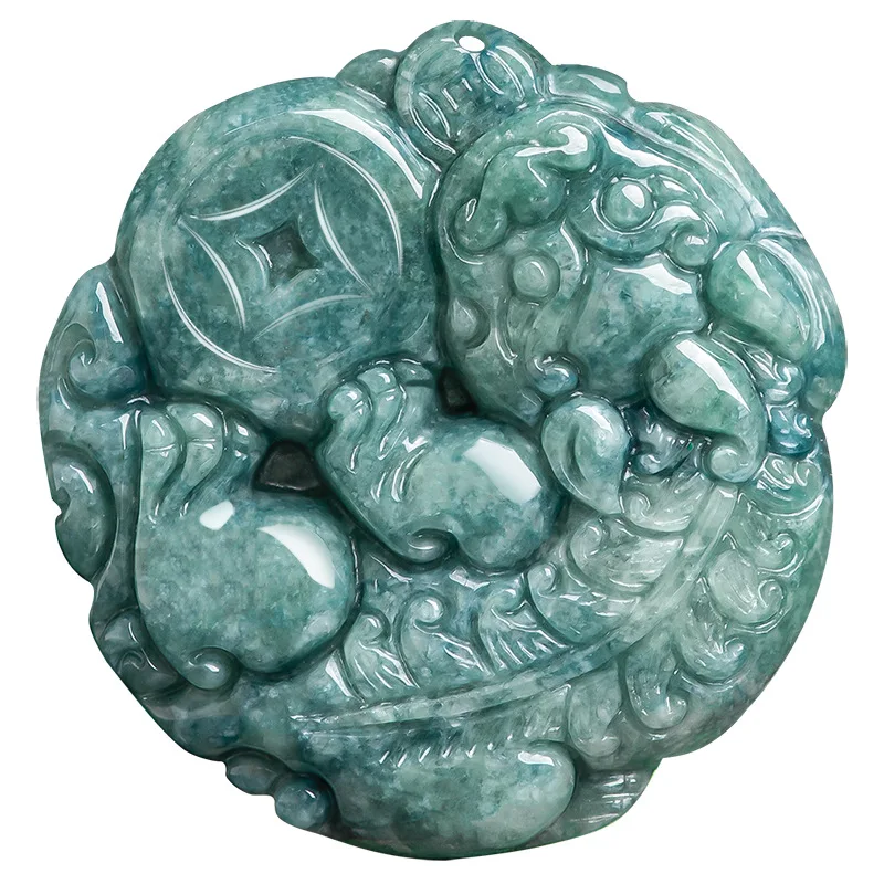 

Burmese Jade Pixiu Pendant Amulet Carved Vintage Necklaces Emerald Green Natural Necklace Designer Jewelry Men Jadeite Luxury