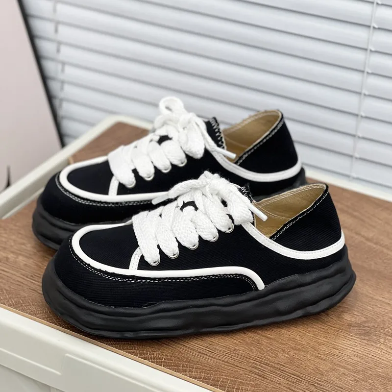 Fashion Spring Female Platform Sneakers Women 2022 New Casual Female Shoes Lace Up Fashion Women's Vulcanize Shoes
Fashion Spring Female Platform Sneakers Women 2022 New Casual Female Shoes Lace Up Fashion Women's Vulcanize Shoes