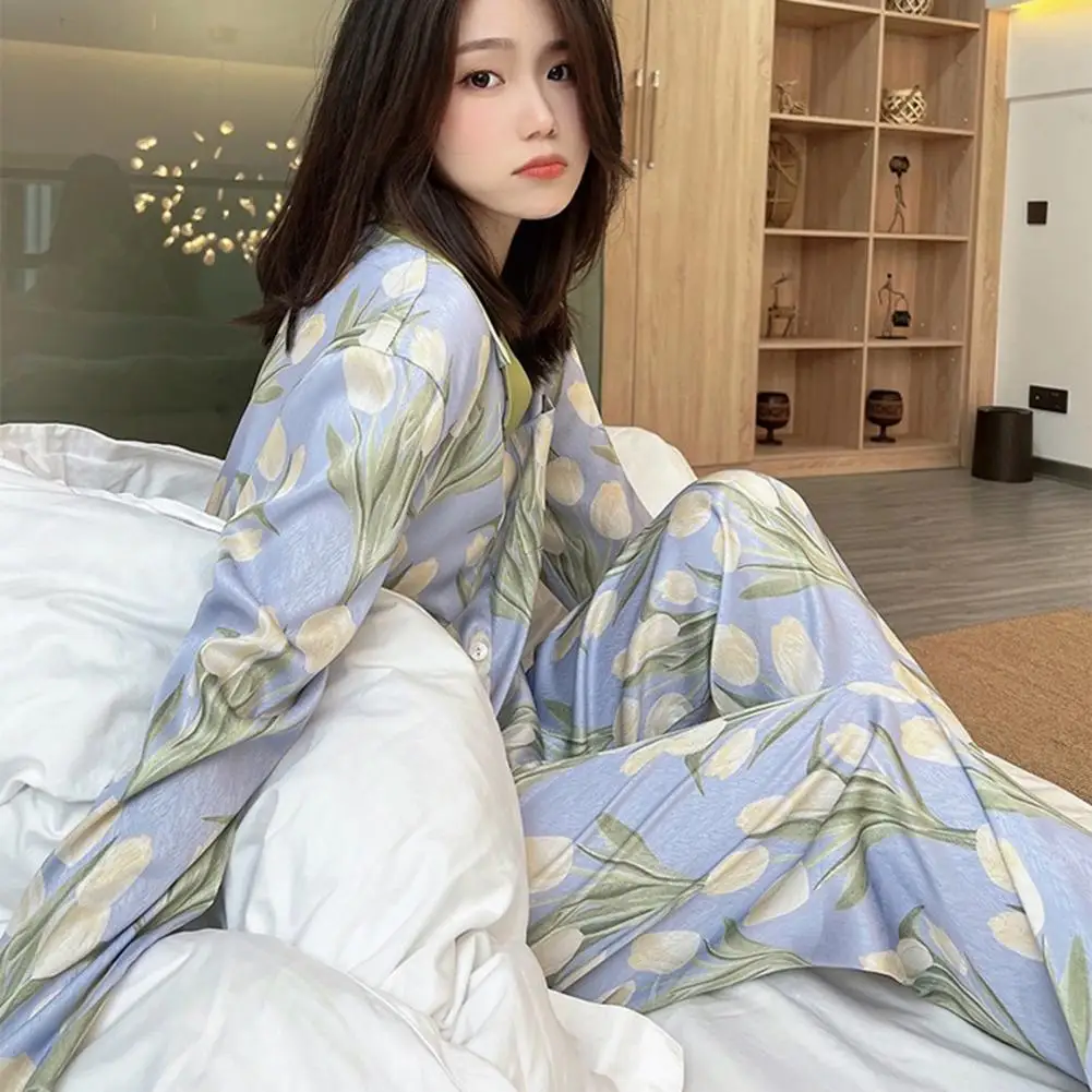 1 комплект, уютный пижамный комплект, шелковистая тонкая женская пижама, Женский пижамный комплект на весну и осень
1 комплект, уютный пижамный комплект, шелковистая тонкая женская пижама, Женский пижамный комплект на весну и осень