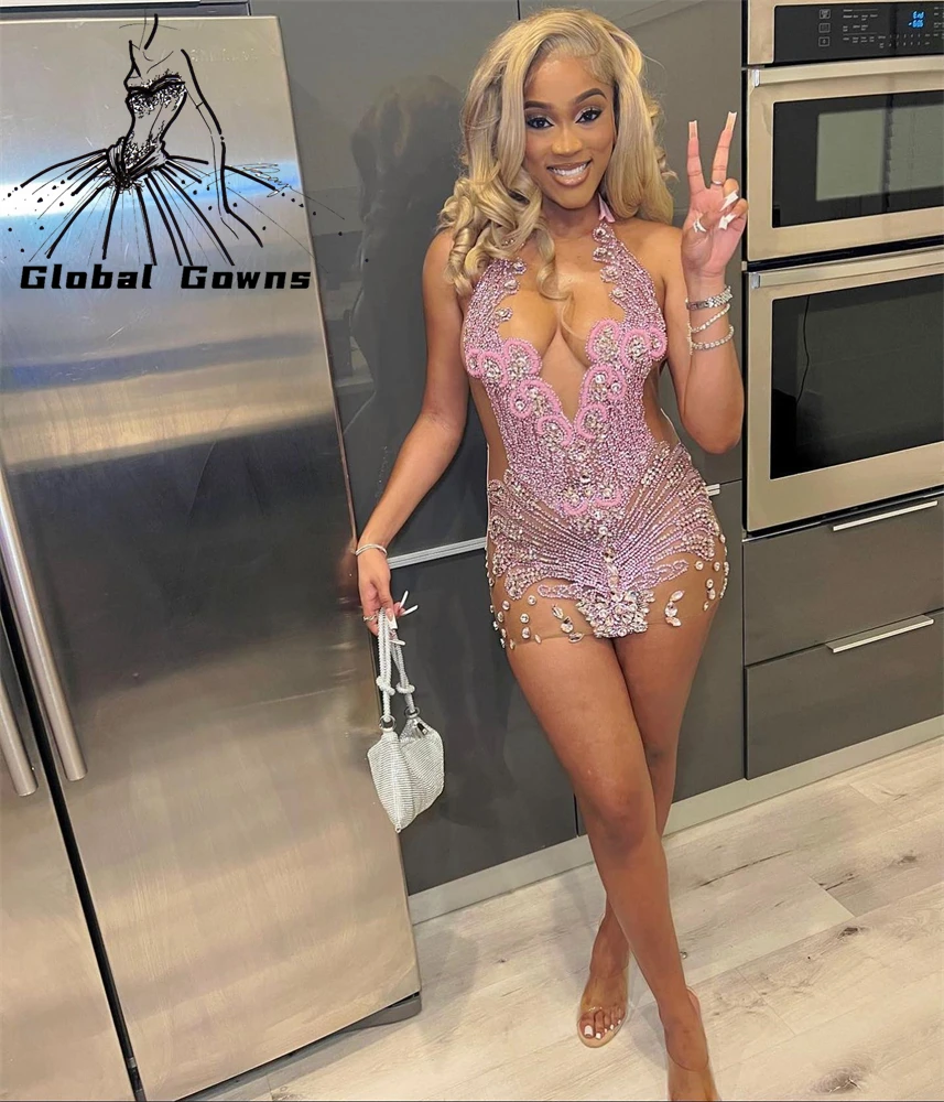 Luxury Pink Halter Short Prom Dresses 2023 Sexy Sparkly Beads Rhinestone Crystal Birthday Mini Cocktail Diamonds Party Gowns Rob
Luxury Pink Halter Short Prom Dresses 2023 Sexy Sparkly Beads Rhinestone Crystal Birthday Mini Cocktail Diamonds Party Gowns Rob