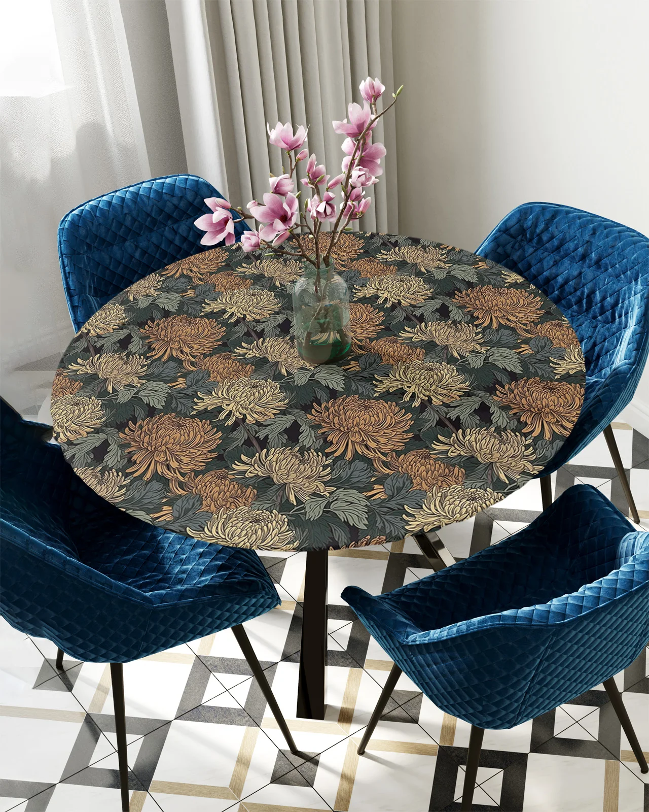 Круглая скатерть с рисунком хризантемы Далии, водостойкая эластичная скатерть для украшения дома
Круглая скатерть с рисунком хризантемы Далии, водостойкая эластичная скатерть для украшения дома