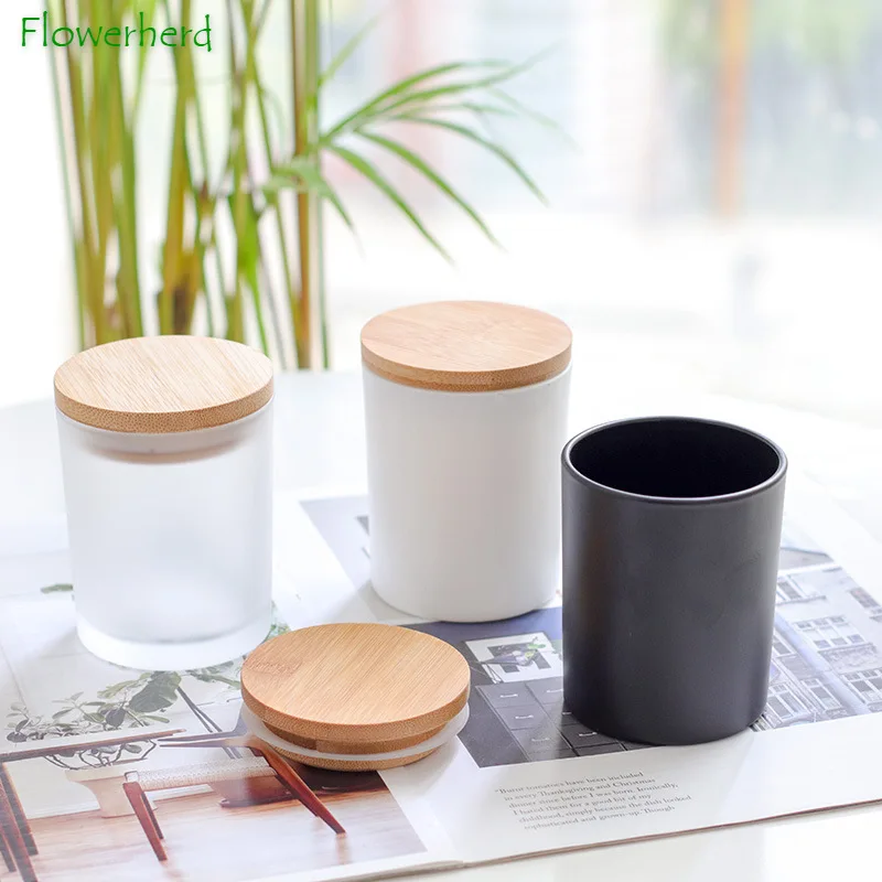Handmade Diy Aromatherapy Candle Glass Black and White Glass Candle Holder Frosted Candle Cup Decoration Decorative Cup
Handmade Diy Aromatherapy Candle Glass Black and White Glass Candle Holder Frosted Candle Cup Decoration Decorative Cup