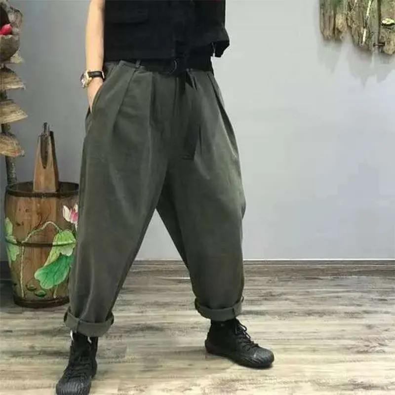 2022 Autumn Winter New Arts Style Women Elastic Waist Loose Casual Solid Vintage Jeans Thicken Cotton Denim Harem Pants
2022 Autumn Winter New Arts Style Women Elastic Waist Loose Casual Solid Vintage Jeans Thicken Cotton Denim Harem Pants