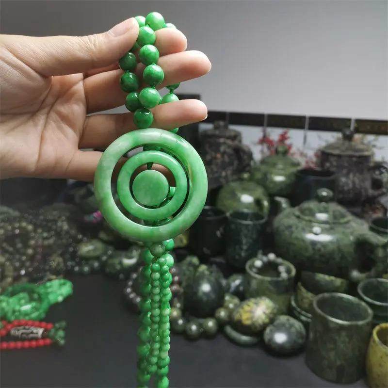 Natural Jade Jade Bead Sweater Chain Dry Green Safety Buckle Ring Popular Necklace
Natural Jade Jade Bead Sweater Chain Dry Green Safety Buckle Ring Popular Necklace