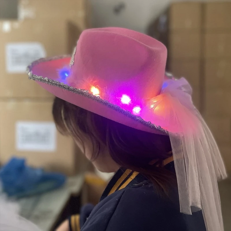 Retro Crown Shape Fedora Hats for Women Thickened Fabric Cowboy Cap with Large Brim Western Jazz Felt Cap Casual Hats
Retro Crown Shape Fedora Hats for Women Thickened Fabric Cowboy Cap with Large Brim Western Jazz Felt Cap Casual Hats