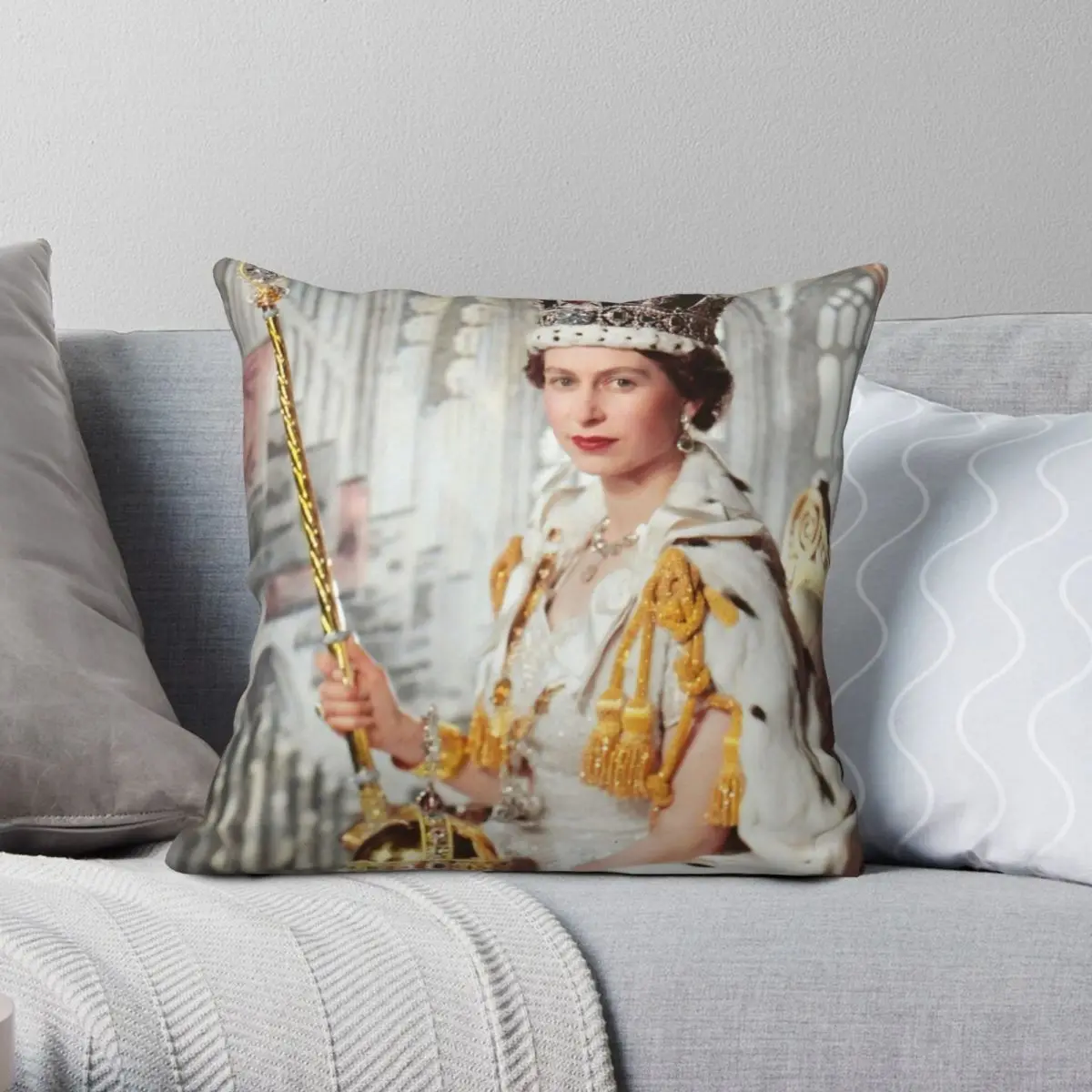 Queen Elizabeth Square Pillowcase Polyester Linen Velvet Pattern Zip Decor Home Cushion Cover
Queen Elizabeth Square Pillowcase Polyester Linen Velvet Pattern Zip Decor Home Cushion Cover