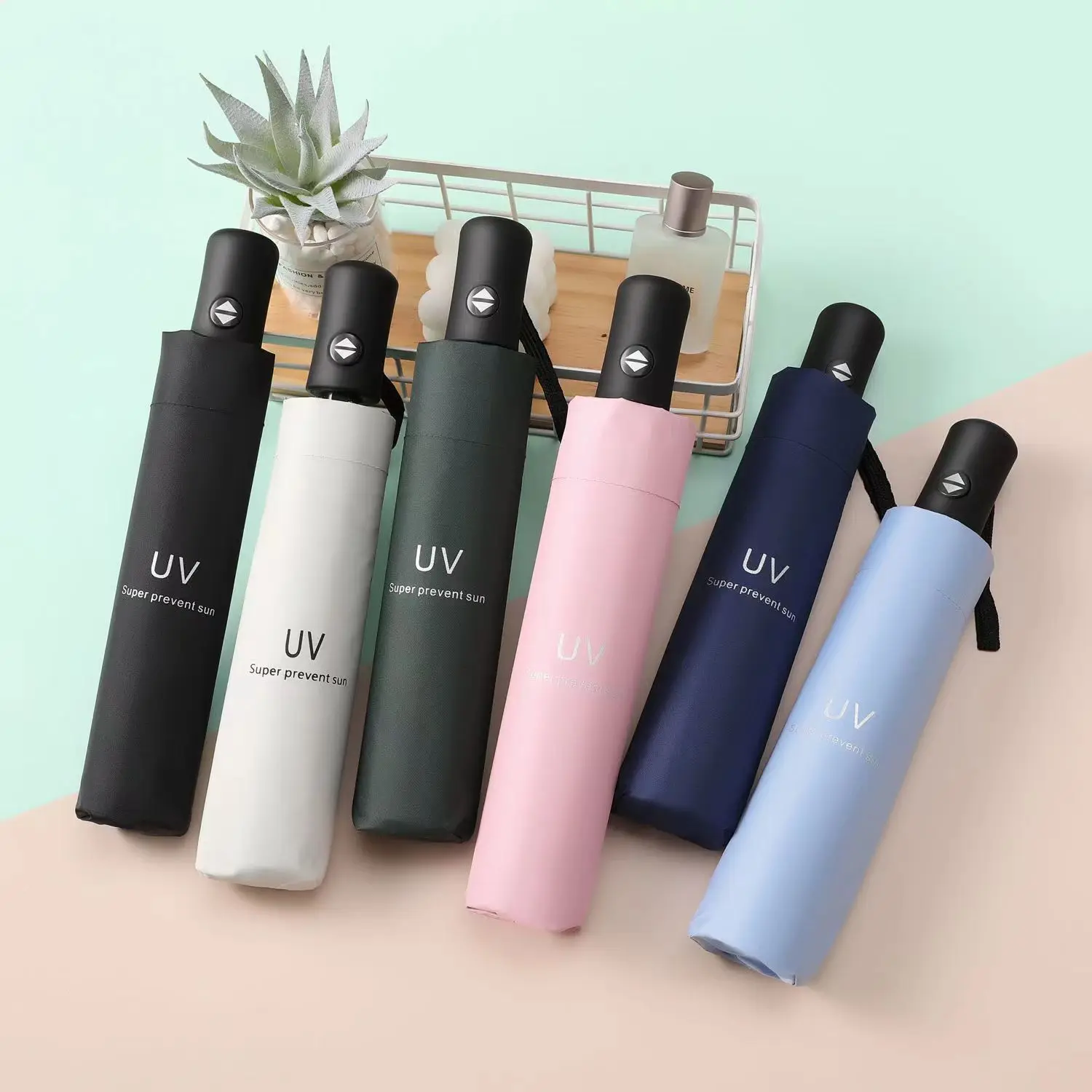 2022 UV Automatic Umbrella Sunscreen Anti-UV Rain Wind Resistant Fashion Sun Umbrellas Portable Folding Umbrellas
2022 UV Automatic Umbrella Sunscreen Anti-UV Rain Wind Resistant Fashion Sun Umbrellas Portable Folding Umbrellas