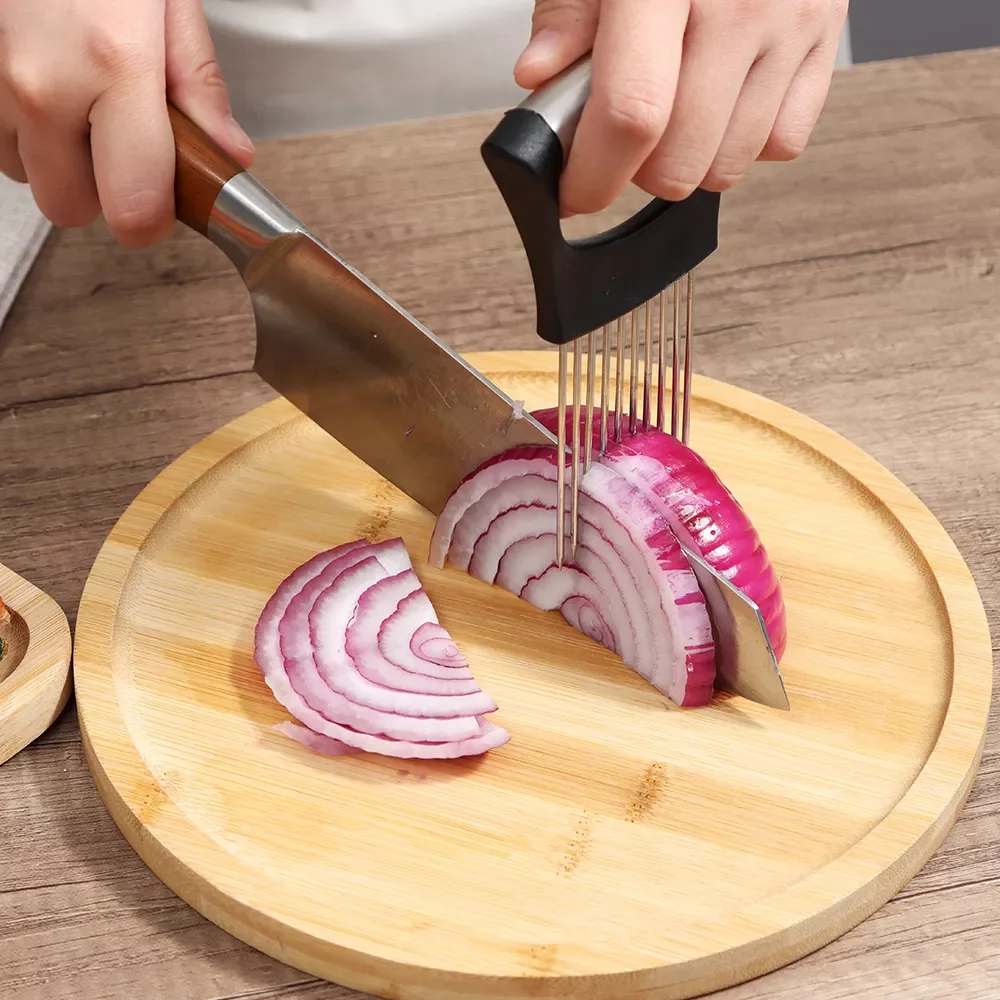 2022New Cutting Holder Steel Kitchen Accessories Cut Fruit Tools Slicer Veget Cutter Onion Knife Tomato Holder Tool Gadgets
2022New Cutting Holder Steel Kitchen Accessories Cut Fruit Tools Slicer Veget Cutter Onion Knife Tomato Holder Tool Gadgets