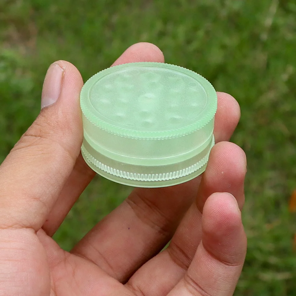 Luminous Cigarette Grinder,Hand Sewing/Crafts Luminous Smoke Crusher Luminous Luminous Cigarette Grinder Grinding Machine
Luminous Cigarette Grinder,Hand Sewing/Crafts Luminous Smoke Crusher Luminous Luminous Cigarette Grinder Grinding Machine