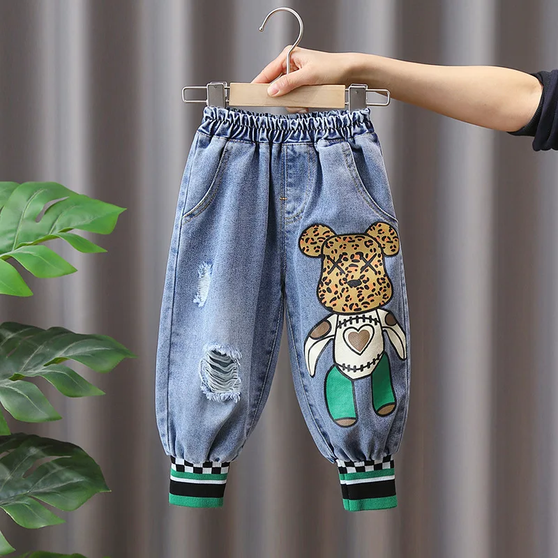 2022 Spring Autumn Children Clothes Fashion Baby Girls Jeans Toddler Boys Denim Pants Kids Trousers Fashion Cartoon Boys Jeans
2022 Spring Autumn Children Clothes Fashion Baby Girls Jeans Toddler Boys Denim Pants Kids Trousers Fashion Cartoon Boys Jeans
