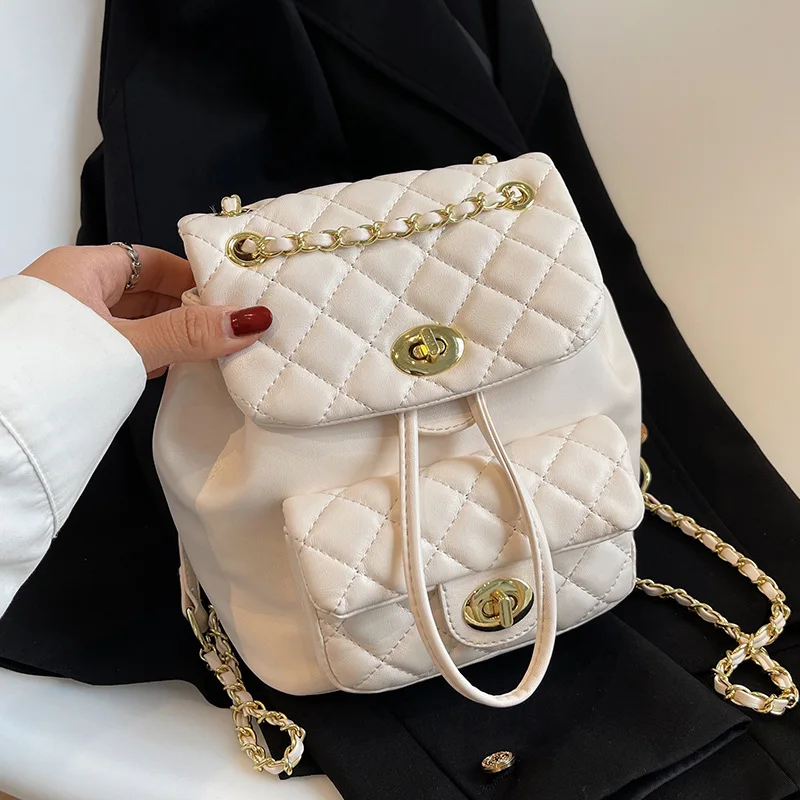 2022 New Women's Retro Rhombus Chain Shoulder Bag High Quality Net Red Handbag Fashion Trend Women's Bag Luxury Messenger Bag
2022 New Women's Retro Rhombus Chain Shoulder Bag High Quality Net Red Handbag Fashion Trend Women's Bag Luxury Messenger Bag