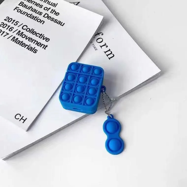 Klein blue decompression Apple Airpods1/2 second-generation protective sleeve Airpodspro silicone earphone protective sleeve
Klein blue decompression Apple Airpods1/2 second-generation protective sleeve Airpodspro silicone earphone protective sleeve