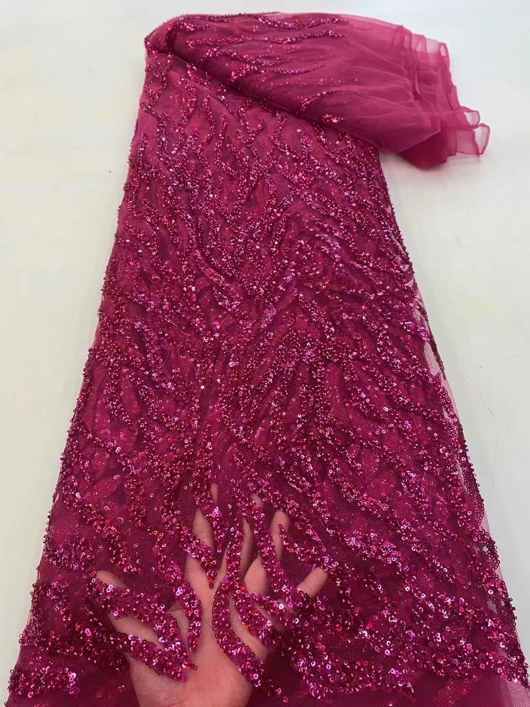 High Quality African red Handmade Beaded Lace Fabirc 2022 Sewing sequins Embroidery Nigreian Lace Fabric Women Wedding Dress
High Quality African red Handmade Beaded Lace Fabirc 2022 Sewing sequins Embroidery Nigreian Lace Fabric Women Wedding Dress