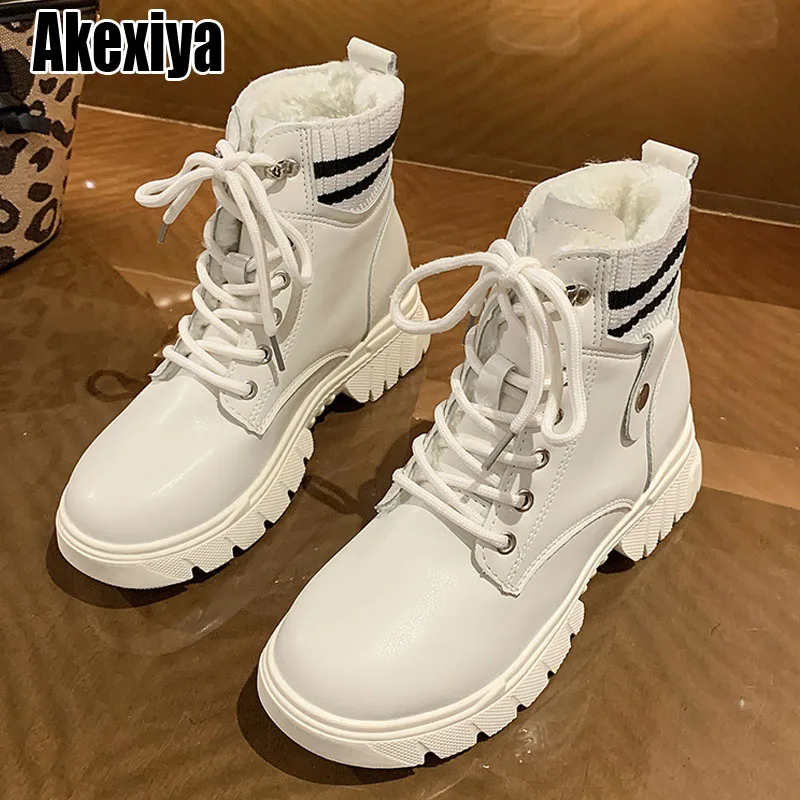 Women's Shoes Winter Fashion Warm Snow Boots with Velvet Cushion New Women's Boots Light and Comfortable Boots BC4860
Women's Shoes Winter Fashion Warm Snow Boots with Velvet Cushion New Women's Boots Light and Comfortable Boots BC4860