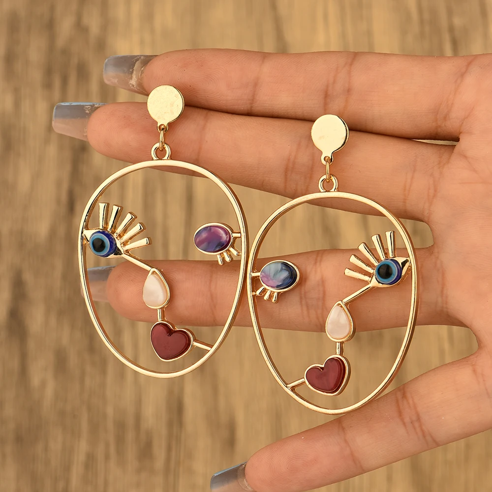 Women Ladies Exaggerated Abstract Face Earrings New Creative Pendant Hanging Earrings Niche Design Cocktail Party Gifts Jewelry
Women Ladies Exaggerated Abstract Face Earrings New Creative Pendant Hanging Earrings Niche Design Cocktail Party Gifts Jewelry