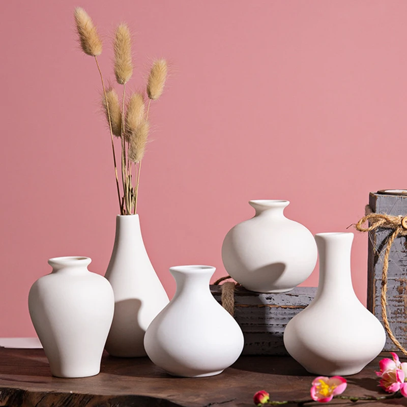 Flower Vase Decoration Ceramic Small Vase White Crafts Flower Bottle Living Room CeramicThe Nordic Minimalist Style
Flower Vase Decoration Ceramic Small Vase White Crafts Flower Bottle Living Room CeramicThe Nordic Minimalist Style