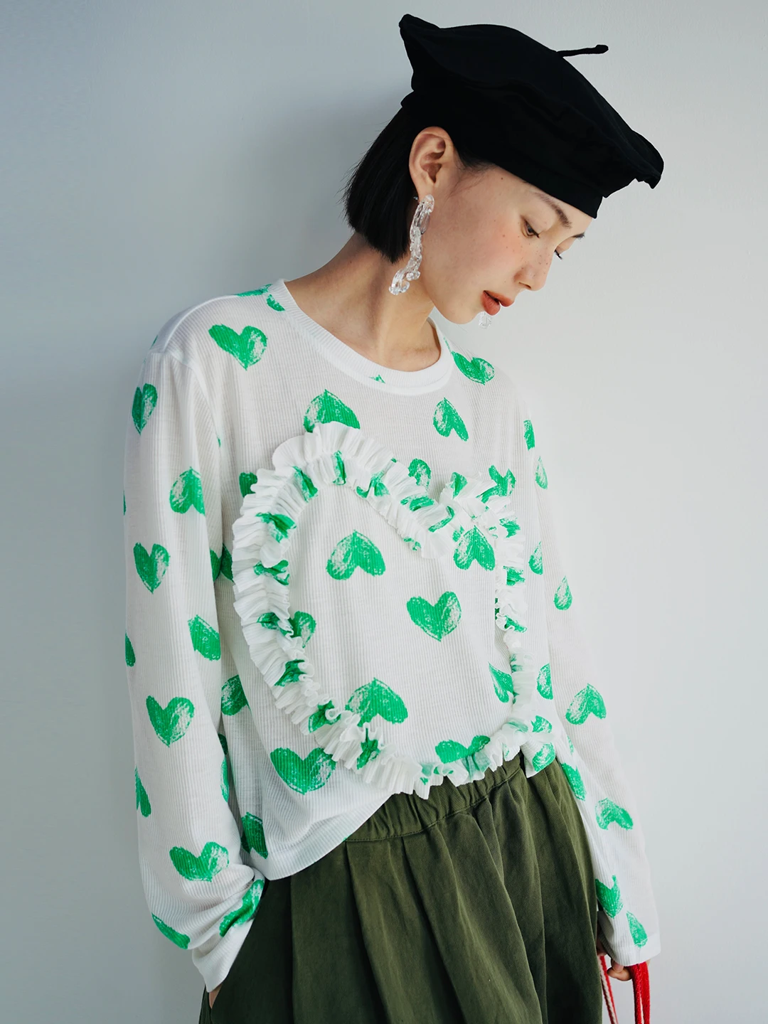 IMAKOKONI Original Design Long Sleeve Round Neck Pullover T-shirt Green Love Print Splice Loose Versatile Top Women's 223609
IMAKOKONI Original Design Long Sleeve Round Neck Pullover T-shirt Green Love Print Splice Loose Versatile Top Women's 223609