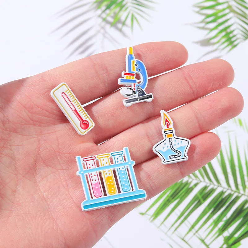 Chemical reagent tube Brooch cartoon science enamel needle chemical experiment beaker tube microscope experiment supplies allo
Chemical reagent tube Brooch cartoon science enamel needle chemical experiment beaker tube microscope experiment supplies allo