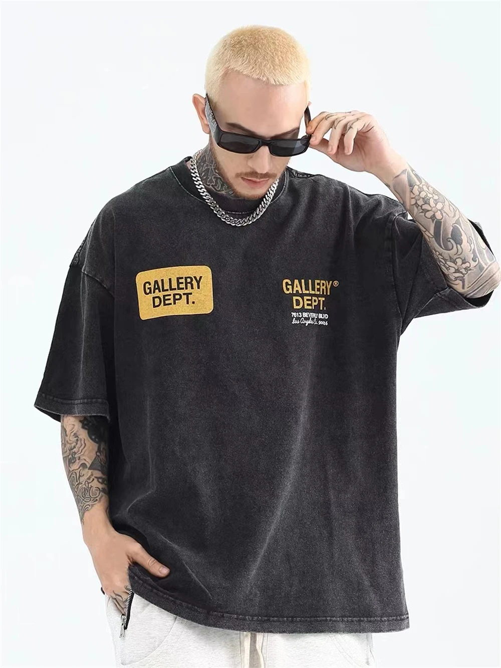European and American street retro GARY DEP letter printing wash old couple tide brand short-sleeved t-shirt men's tide
European and American street retro GARY DEP letter printing wash old couple tide brand short-sleeved t-shirt men's tide
